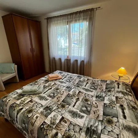 Juric Nevi Apartment *